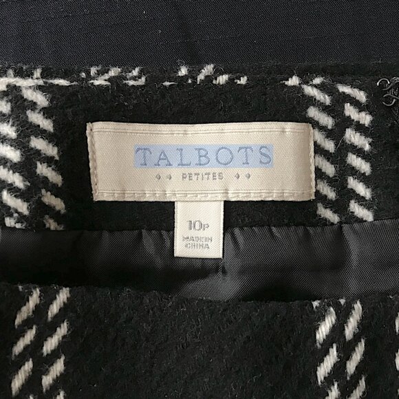 Talbots - Classic black & white plaid wool 21 inch pencil skirt, size 10p - Picture 6 of 8